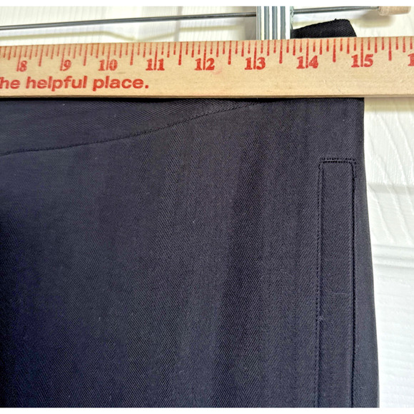 Tommy Bahama Women's Sz 6 100% Silk Wide Leg Capri Length Pants Black Pull On - Picture 4 of 11